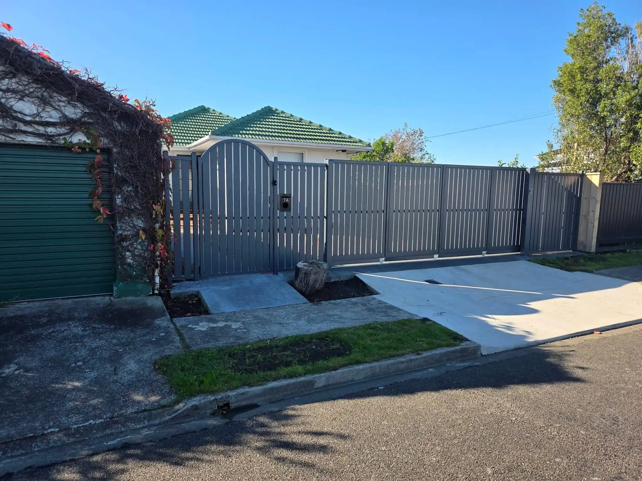 Fence and gate - EziBuild Whanganui